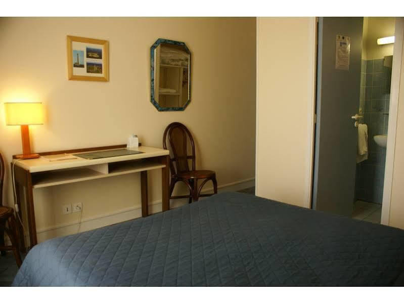 Hotel Le Passiflore Saint-Pol-de-Leon Luaran gambar